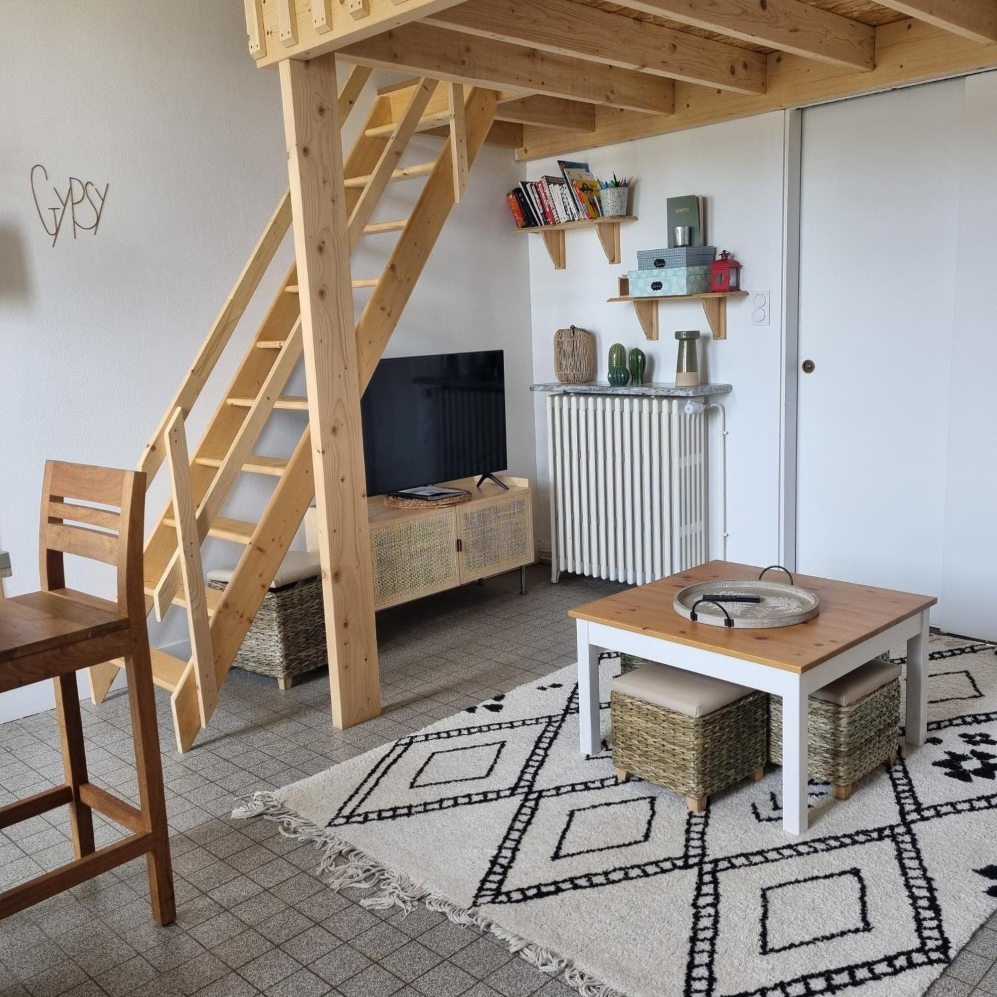 Studio Gypsy Isigny-le-Buat Zewnętrze zdjęcie